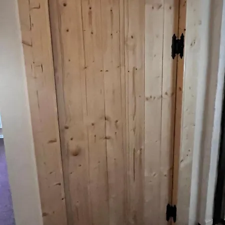 Restaurace A Vlčí Jáma