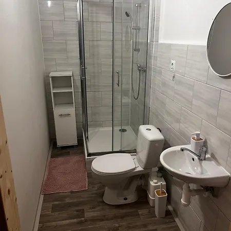 Penzion Restaurace A Vlci Jama